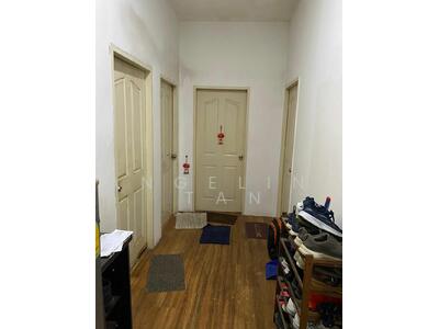 For Sale - Walk Up Apartment @ Geylang