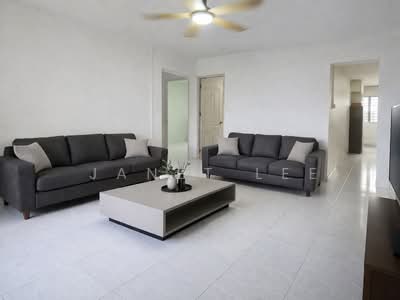 For Sale - 427 Ang Mo Kio Avenue 3