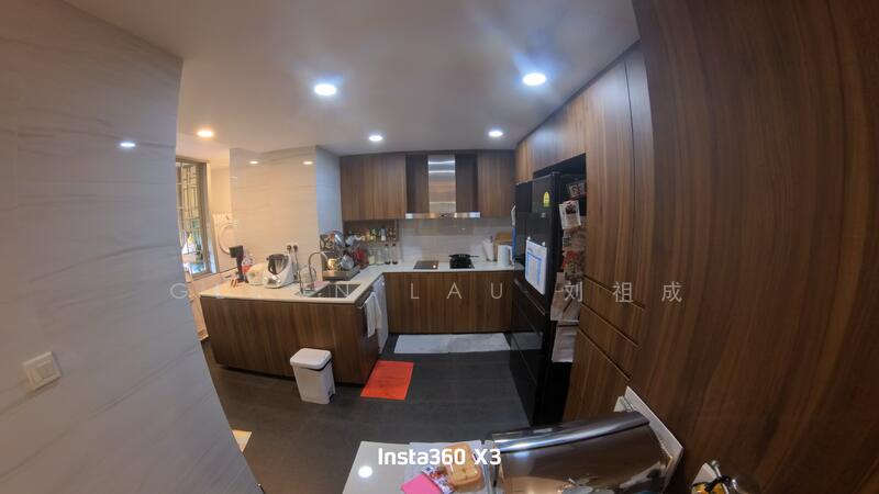 Aspen Heights Condominium For Sale at S$ 3,999,999 | PropertyGuru Singapore - Kitchen