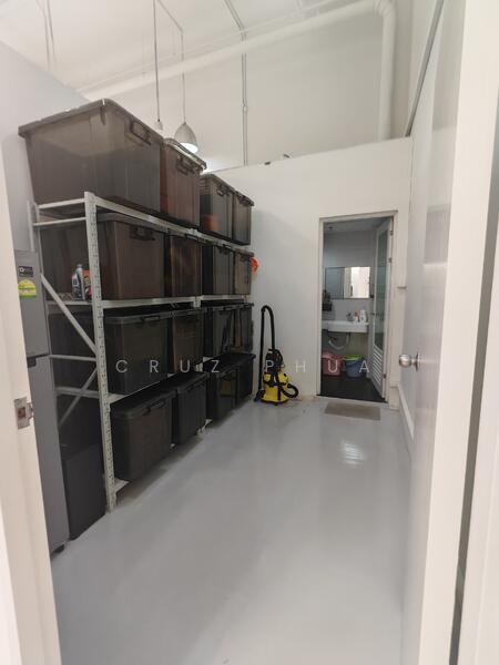 Midview City, 18 Sin Ming Lane, 2,336 sqft, Light Industrial (B1) For Sale, by Cruz Phua, 500038832 - CommercialGuru.com.sg