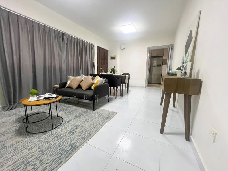 308C Anchorvale Road, 308C Anchorvale Road, 3 Bedrooms, 969 sqft, HDB Flat For Sale, by Yuna Lim, 500038833 - Living Room - PropertyGuru.com.sg