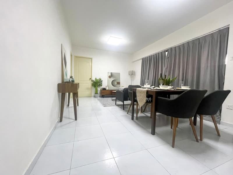 308C Anchorvale Road, 308C Anchorvale Road, 3 Bedrooms, 969 sqft, HDB Flat For Sale, by Yuna Lim, 500038833 - Living Room - PropertyGuru.com.sg