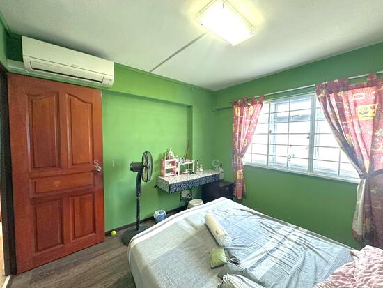 For Rent - 406 Tampines Street 41