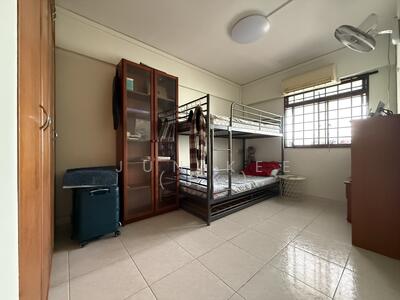 For Rent - 575 Ang Mo Kio Avenue 10
