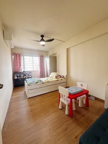 For Sale - 715 Woodlands Drive 70