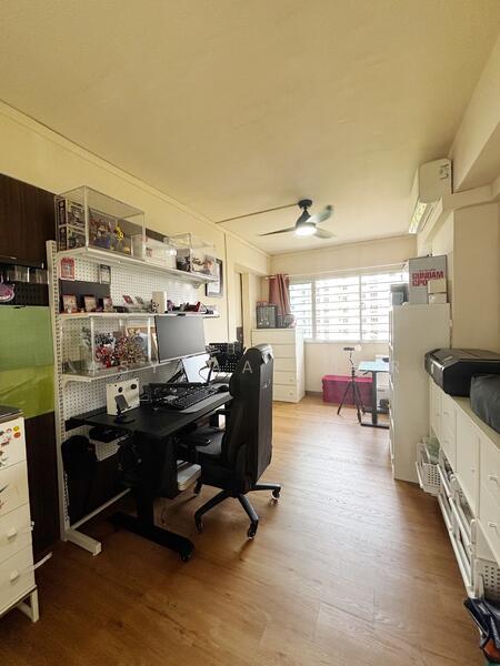 For Sale - 715 Woodlands Drive 70