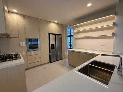 For Rent - The Colonnade