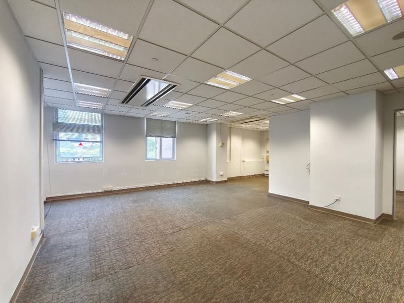 Tan Chong Tower, 15 Queen Street, 1,055 sqft, Office For Rent, by Patrick Neo, 500038875 - CommercialGuru.com.sg