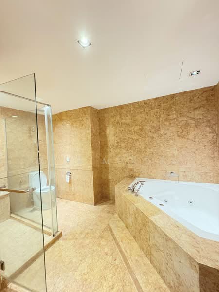 Orchard Scotts, 3 Anthony Road, 4 Bedrooms, 2,508 sqft, Condominium For Rent, by Dena Mendes, 500038887 - Bathroom - PropertyGuru.com.sg
