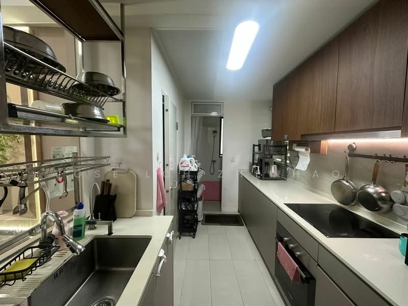 Kent Ridge Hill Residences Condominium For Sale at S$ 2,100,000 | PropertyGuru Singapore - Kitchen