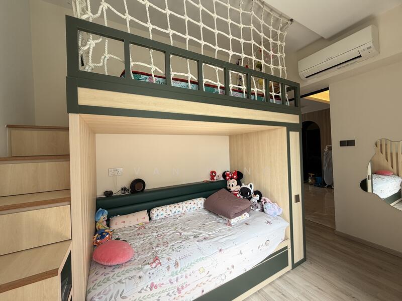 Signature Park Condominium For Sale at S$ 1,980,000 | PropertyGuru Singapore - Bedroom