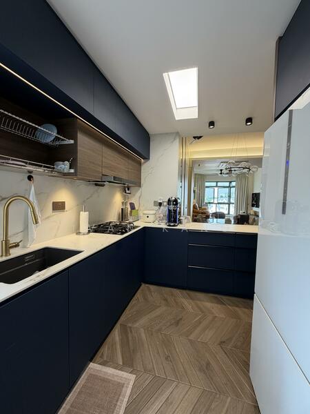 Signature Park Condominium For Sale at S$ 1,980,000 | PropertyGuru Singapore - Kitchen