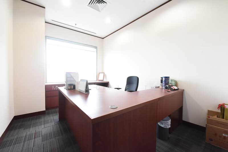 HI-floor 2,200sf Fully Furnished Office @ Suntec City Tower 2, , 2,200 sqft, Office For Rent, by Marjorie Teo, 500039072 - Study - CommercialGuru.com.sg