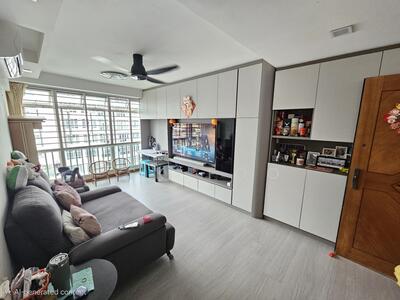 For Sale - 264C Compassvale Bow