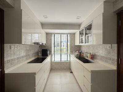 For Sale - Aquarius By The Park