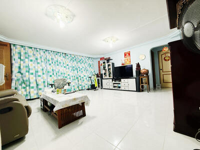 For Sale - 516 Hougang Avenue 10