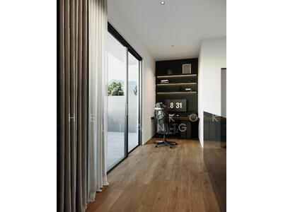 For Sale - Metropole Drive