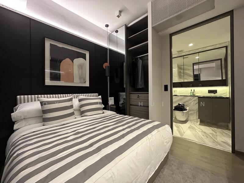 The Landmark Condominium For Sale at S$ 1,500,000 | PropertyGuru Singapore - Bedroom