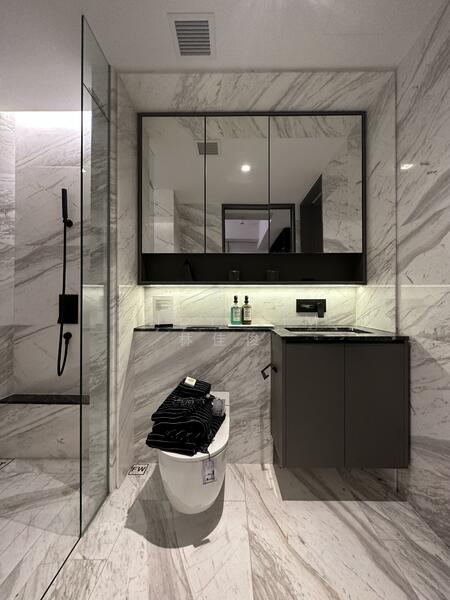 The Landmark Condominium For Sale at S$ 1,500,000 | PropertyGuru Singapore