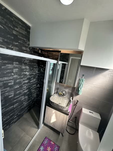 244 Kim Keat Link, 244 Kim Keat Link, 3 Bedrooms, 1,345 sqft, HDB Flat For Sale, by A.B. Ong Albert, 500039222 - Bathroom - PropertyGuru.com.sg