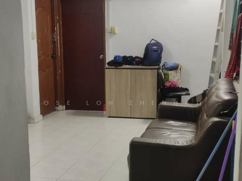 Macpherson Road Walk-up Apartment For Sale at S$ 1,299,000 | PropertyGuru Singapore - Living Room