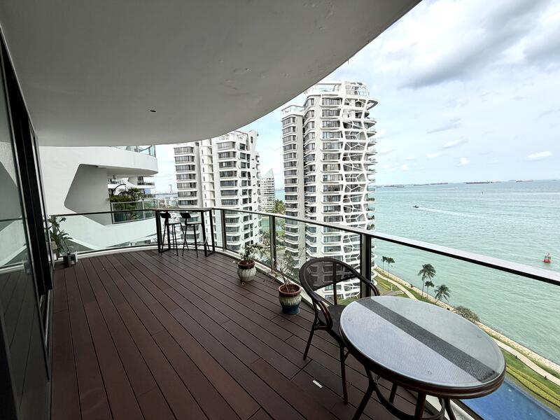 Cape Royale Condominium For Sale at S$ 3,595,000 | PropertyGuru Singapore - Balcony