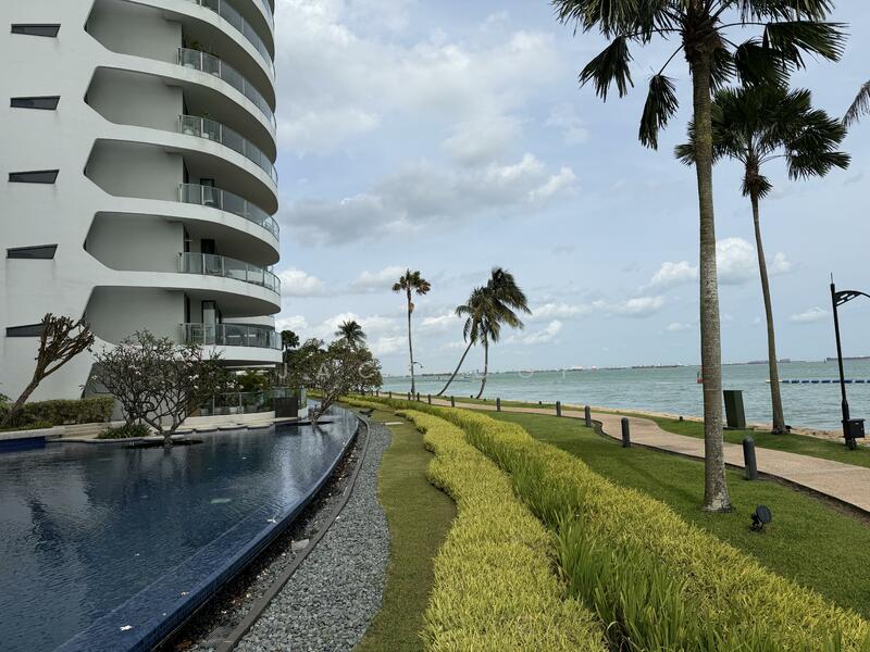 Cape Royale Condominium For Sale at S$ 3,595,000 | PropertyGuru Singapore - Exterior