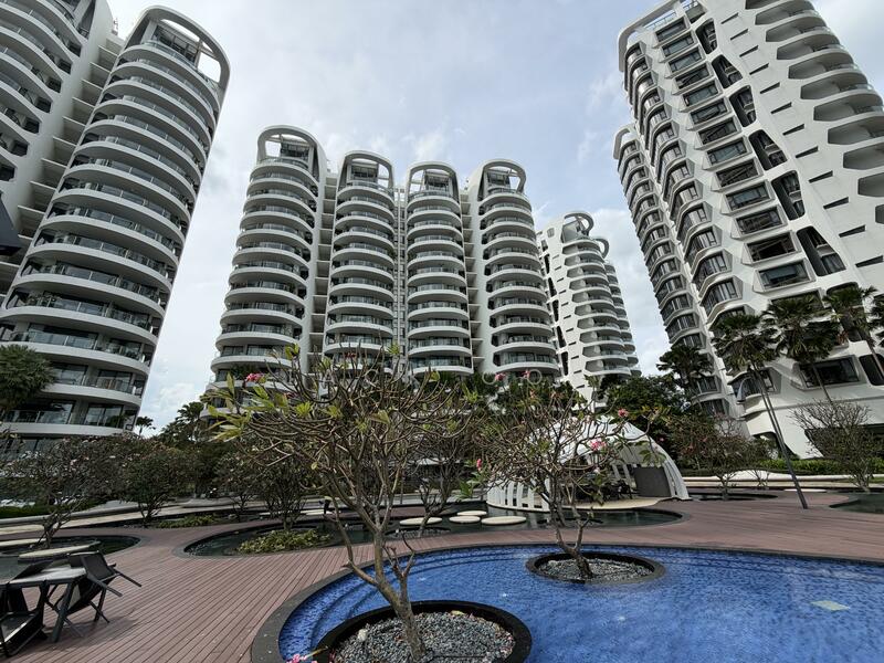 Cape Royale Condominium For Sale at S$ 3,595,000 | PropertyGuru Singapore - Exterior