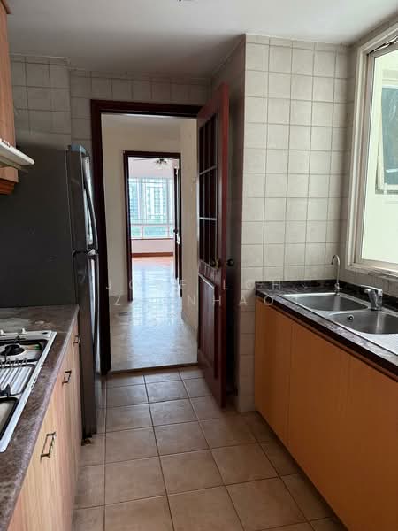 The Tropica, 57 Tampines Avenue 1, 2 Bedrooms, 990 sqft, Condominium For Sale, by Jose Loh Zhenhao, 500039493 - Kitchen - PropertyGuru.com.sg
