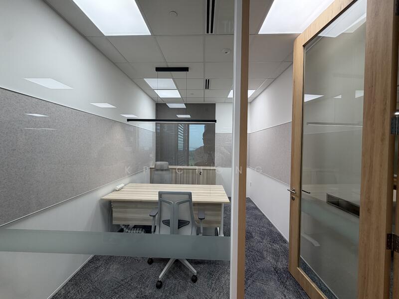IOI Central Boulevard Towers, Central Boulevard, 2,293 sqft, Office For Rent, by KP Chong, 500039570 - CommercialGuru.com.sg