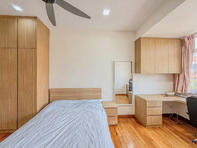 For Rent - Near Kembangan MRT Ensuite Room For Rent