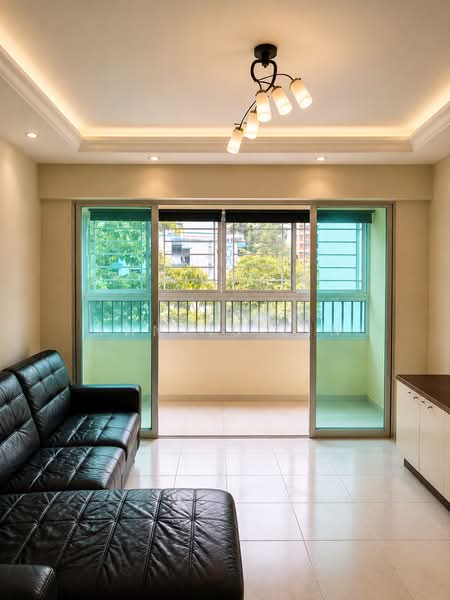 529 Woodlands Drive 14, 529 Woodlands Drive 14, 3 Bedrooms, 1,323 sqft, HDB Flat For Sale, by Yanxiu Lin, 500039598 - Living Room - PropertyGuru.com.sg