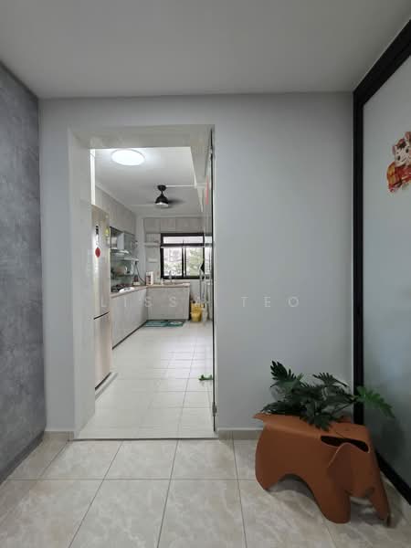 35 Jalan Rumah Tinggi, 35 Jalan Rumah Tinggi, Room Rental, 180 sqft, HDB Flat For Rent, by Lissa Teo, 500039610 - Kitchen - PropertyGuru.com.sg