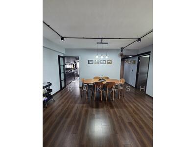 For Sale - 329B Anchorvale Street