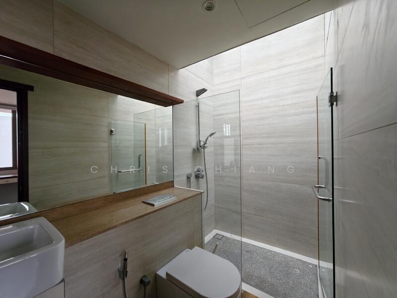 Serangoon Garden Estate Semi-Detached House For Sale at S$ 11,000,000 | PropertyGuru Singapore - Bathroom