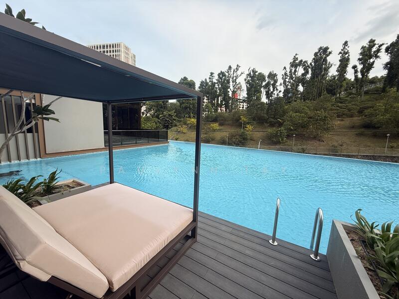 The Landmark, 173 Chin Swee Road, 2 Bedrooms, 678 sqft, Condominium For Rent, by Paulynn Tay, 500039624 - Pool - PropertyGuru.com.sg