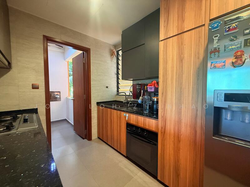 Tanglin View Condominium For Sale at S$ 2,510,000 | PropertyGuru Singapore - Kitchen