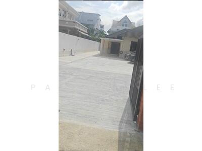 For Rent - Ripley Crescent