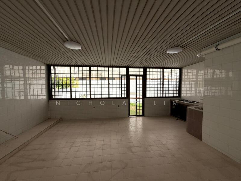 For Rent - Inter-Terrace Right Next To Katong V and i12 Katong 5 mins walk to Marin Parade MRT