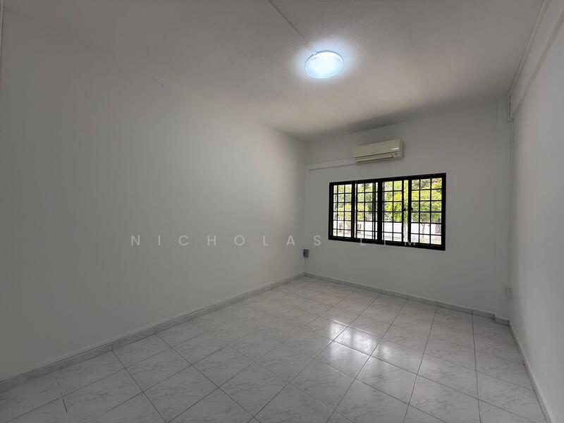 For Rent - Inter-Terrace Right Next To Katong V and i12 Katong 5 mins walk to Marin Parade MRT