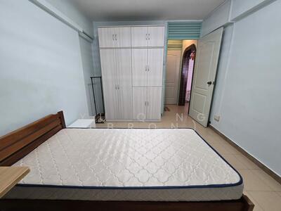 For Rent - 735 Yishun Street 72
