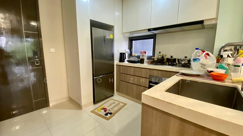 Jewel @ Buangkok Condominium For Sale at S$ 1,650,000 | PropertyGuru Singapore - Kitchen