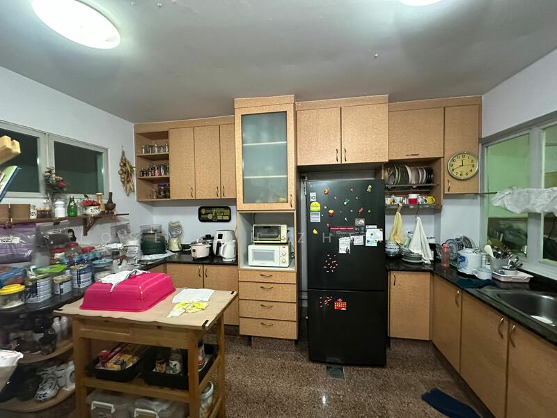 848 Dunearn Estate Semi-Detached House For Sale at S$ 7,800,000 | PropertyGuru Singapore - Kitchen