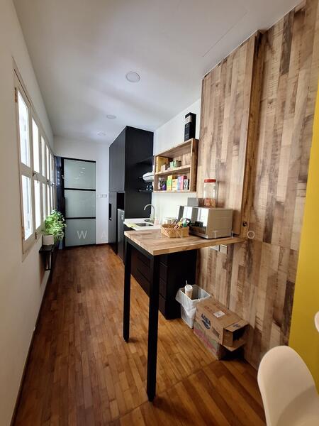 ❤️Shophouse ⭐Renovated ⭐fitted ⭐high ceiling ⭐efficient layout @ Tras Street, Tras Street, Chinatown / Tanjong Pagar, 1,700 sqft, Shop / Shophouse For Rent, by Hwa San TIO, 500039766 - Kitchen - CommercialGuru.com.sg