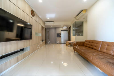 For Rent - The Visionaire