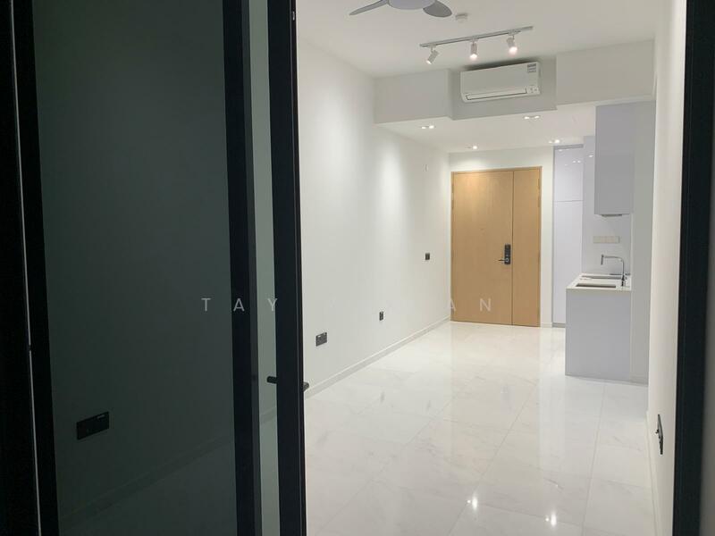 Peak Residence Condominium For Sale at S$ 1,300,000 | PropertyGuru Singapore - Interior