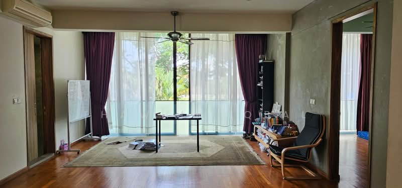 C.H.E.A.P Semi Detached at Sennett Road! $300psf below past transacted!, Sennett Road, Bedok / Upper East Coast, 8 Bedrooms, 6,500 sqft, Semi-Detached House For Sale, by Thawhir Iqbal, 500039863 - Study - PropertyGuru.com.sg