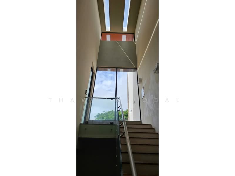 C.H.E.A.P Semi Detached at Sennett Road! $300psf below past transacted!, Sennett Road, Bedok / Upper East Coast, 8 Bedrooms, 6,500 sqft, Semi-Detached House For Sale, by Thawhir Iqbal, 500039863 - Interior - PropertyGuru.com.sg