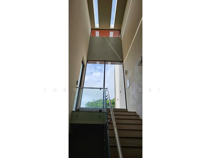 C.H.E.A.P Semi Detached at Sennett Road! $300psf below past transacted!, Sennett Road, 8 Bedrooms, 6,000 sqft, Semi-Detached House For Sale, by Thawhir Iqbal, 500039863 - Interior - PropertyGuru.com.sg