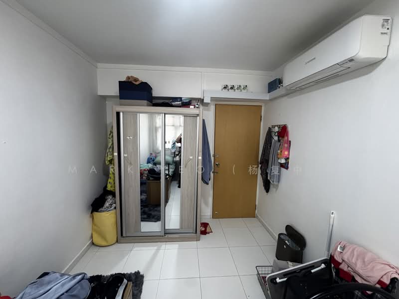 297 Yishun Street 20 HDB Flat For Sale at S$ 688,000 | PropertyGuru Singapore - Common Bedroom 1
